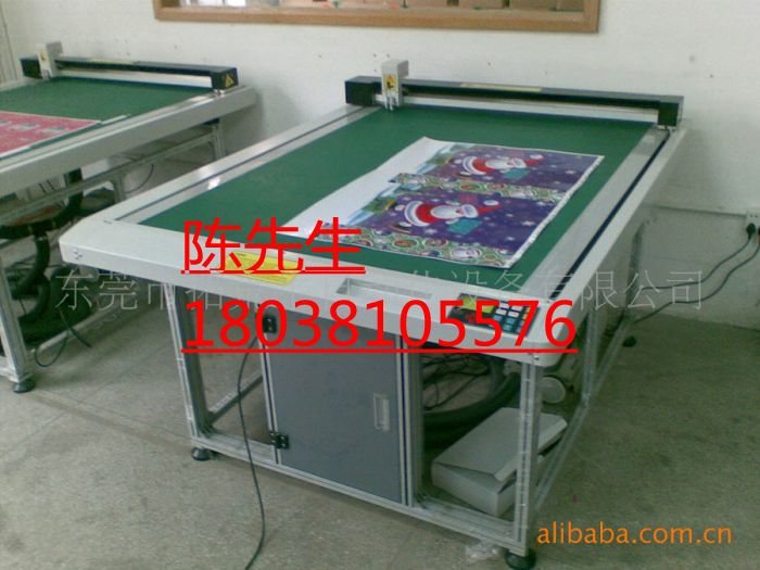 【深圳供應(yīng)】紙箱、彩盒平臺電腦打樣機