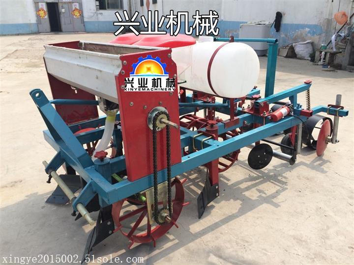 花生施肥播種覆膜機  噴藥滴管覆膜機  起壟覆膜機