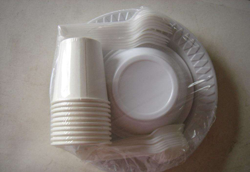 紙引未來,供應(yīng)紙制餐具